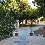 Little Himara 2